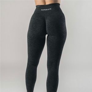 Alphalete amplify leggings- powder grey